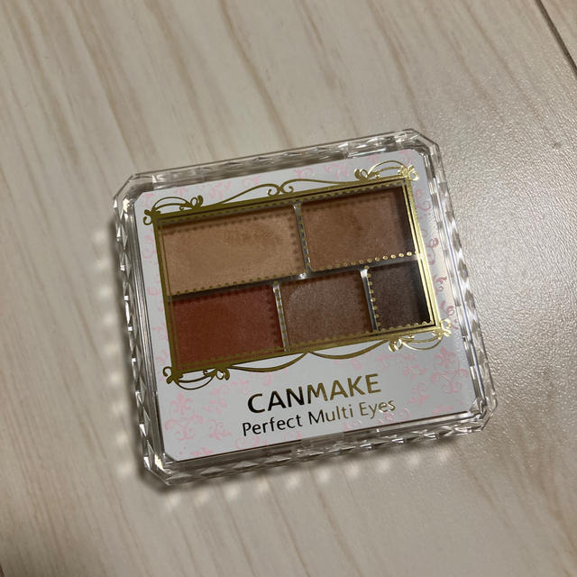 CANMAKE(キャンメイク)のcanmake パーフェクトマルチアイズ　03 コスメ/美容のベースメイク/化粧品(アイシャドウ)の商品写真