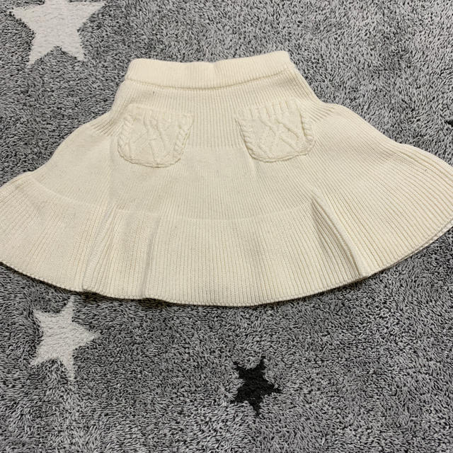 キッズ女の子ニットスカート キッズ/ベビー/マタニティのキッズ服女の子用(90cm~)(スカート)の商品写真