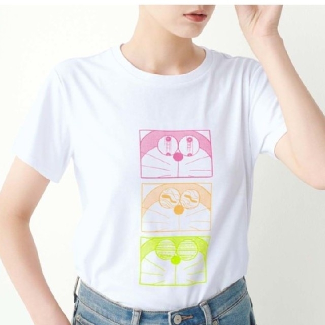 FELISSIMO(フェリシモ)の【フェリシモ】ドラえもん いろんな表情が楽しいプリントTシャツ レディースのトップス(Tシャツ(半袖/袖なし))の商品写真