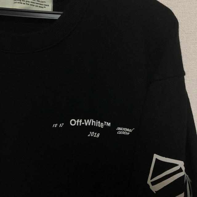 OFF-WHITE(オフホワイト)のオフホワイト　トレーナー　off-white レディースのトップス(トレーナー/スウェット)の商品写真