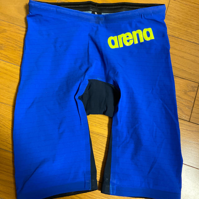 arena(アリーナ)のアリーナ　カーボンエア メンズの水着/浴衣(水着)の商品写真