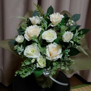 造花　仏花　白薔薇アレンジ(その他)