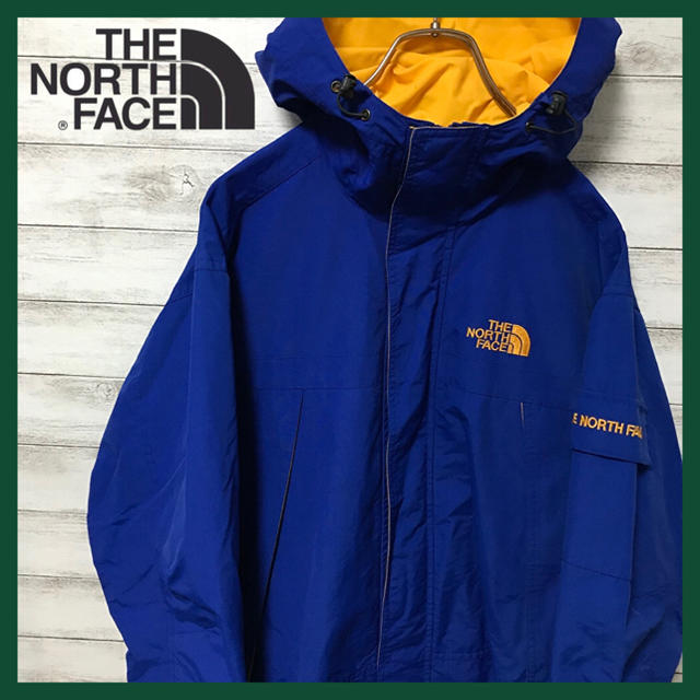 THE NORTH FACE(ザノースフェイス)の美品　ノースフェイス★刺繍ロゴ　マウンテンパーカー　マウンテンジャケット メンズのジャケット/アウター(マウンテンパーカー)の商品写真