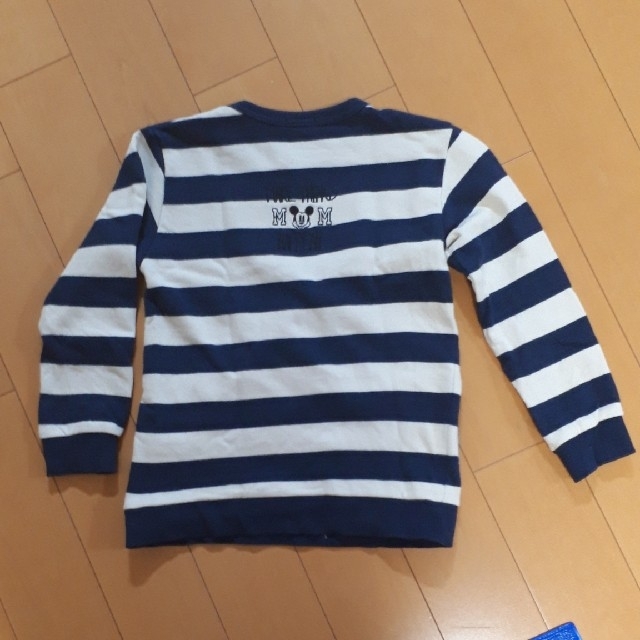 HusHush(ハッシュアッシュ)のHusHushトレーナー120センチ キッズ/ベビー/マタニティのキッズ服男の子用(90cm~)(Tシャツ/カットソー)の商品写真