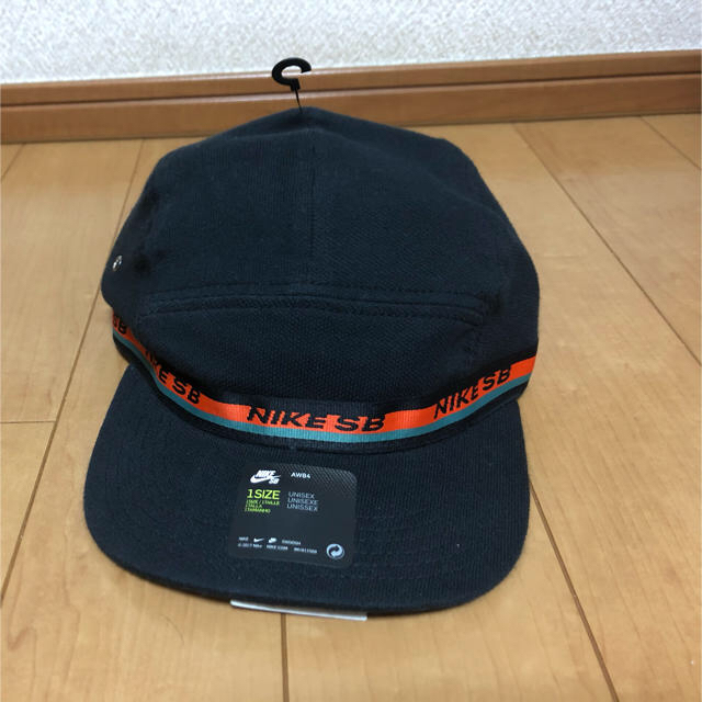 NIKE(ナイキ)のNIKE スケードボードキャップ　SB AW84 キャップ　帽子 レディースの帽子(キャップ)の商品写真