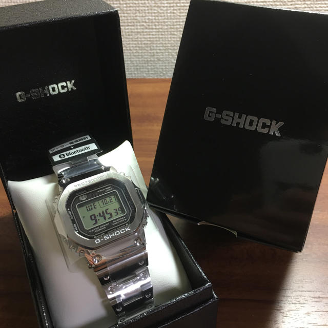 【新品未使用】G-SHOCK GMW-B5000D-1JF フルメタル　シルバー