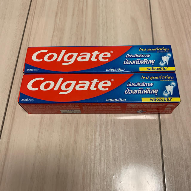 Crest(クレスト)のcolgate 歯磨き粉 コスメ/美容のオーラルケア(歯磨き粉)の商品写真