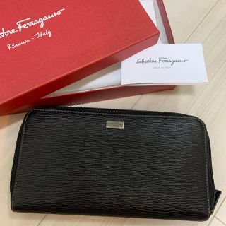 サルヴァトーレフェラガモ(Salvatore Ferragamo)のSalvatore ferragamo 長財布(長財布)