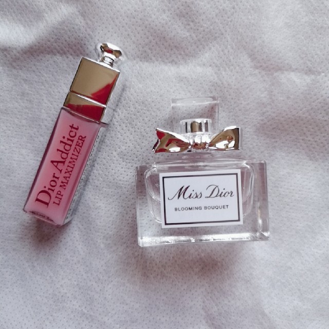 Christian Dior(クリスチャンディオール)のDior　ディオール　マキシマイザー、ブルーミングブーケ　ミニセット コスメ/美容のベースメイク/化粧品(リップグロス)の商品写真