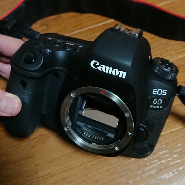 Canon　EOS 6D markⅡ ボディーのみ