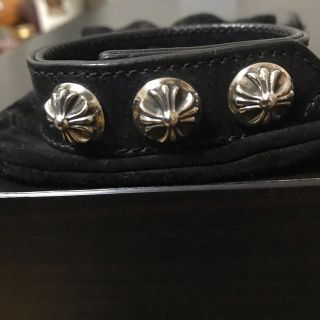 クロムハーツ(Chrome Hearts)のクロムハーツ  レザーブレス　クロスボタン　超美品　極上(ブレスレット)