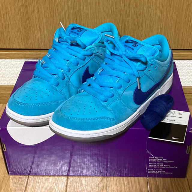 NIKE(ナイキ)のNIKE SB DUNK LOW PRO BLUE FURY 27.5cm メンズの靴/シューズ(スニーカー)の商品写真