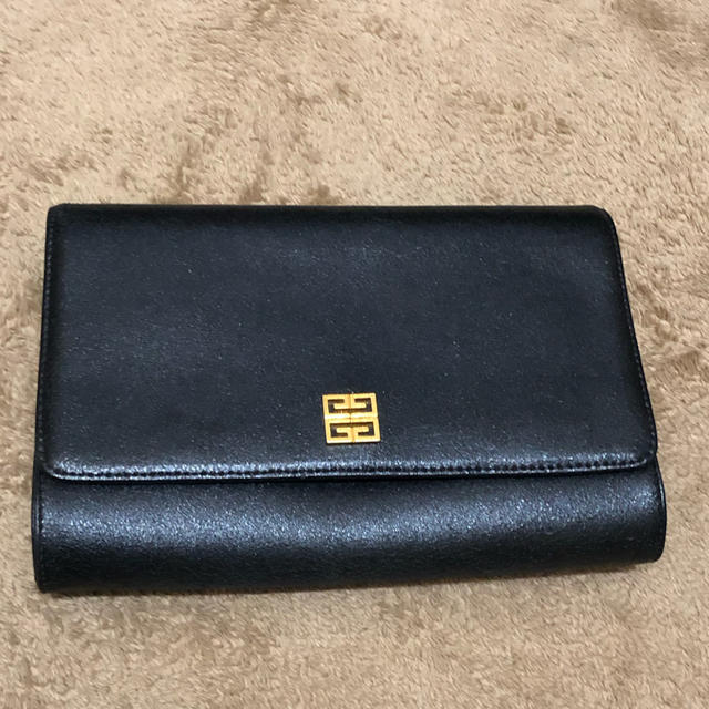 GIVENCHY(ジバンシィ)の中古　GIVENCHY クラッチバッグ　ブラック　ジバンシー レディースのファッション小物(ポーチ)の商品写真