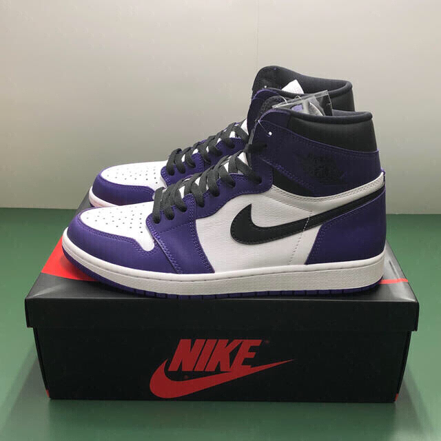 NIKE(ナイキ)のNIKE AIR JORDAN1 COURT PURPLE WHITE  メンズの靴/シューズ(スニーカー)の商品写真