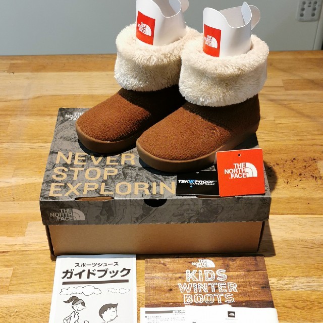 THE NORTH FACE(ザノースフェイス)の早いもの勝ち！ノースフェイス キッズ 防水ブーツ16cm NFJ51852 キッズ/ベビー/マタニティのキッズ靴/シューズ(15cm~)(ブーツ)の商品写真