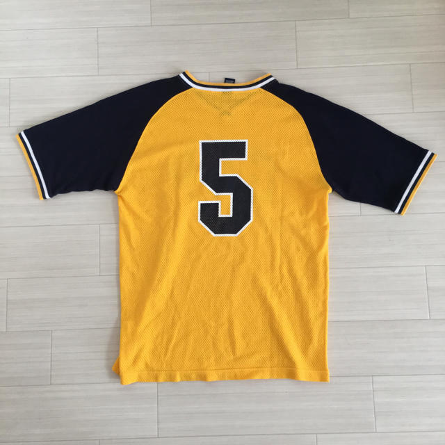 GAP(ギャップ)のGAP メッシュTEE キッズ/ベビー/マタニティのキッズ服男の子用(90cm~)(Tシャツ/カットソー)の商品写真