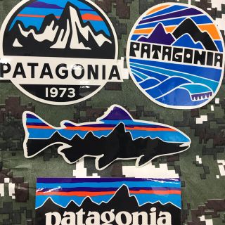 パタゴニア(patagonia)の★最新作★新品未使用　パタゴニア　フィッツロイ柄ステッカー　4枚セット(その他)