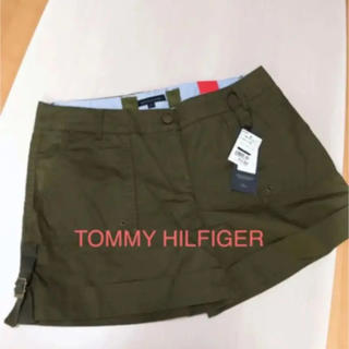 トミーヒルフィガー(TOMMY HILFIGER)のTOMMY HILFIGER♡カーキ色ショートパンツ 新品(ショートパンツ)