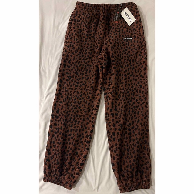 WACKO MARIA(ワコマリア)の新品　完売品　ワコマリア　LEOPARD FLEECE SWEAT PANTS メンズのトップス(シャツ)の商品写真