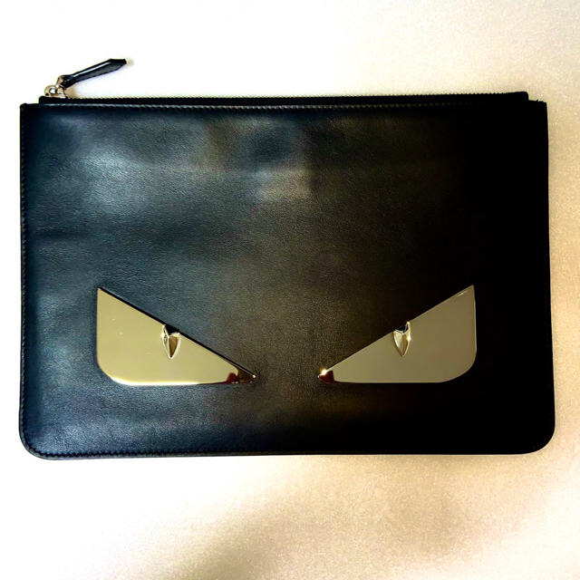 新しく着き FENDI - FENDI フェンディ バッグバグズ クラッチバッグ