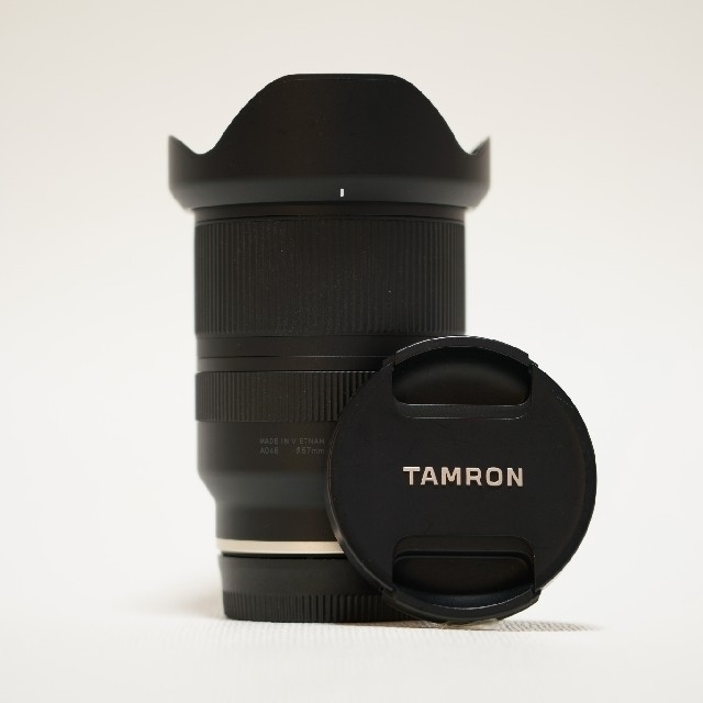 TAMRON(タムロン)のTAMRON 17-28mm F/2.8 Di III RXD SONY α7 スマホ/家電/カメラのカメラ(レンズ(ズーム))の商品写真