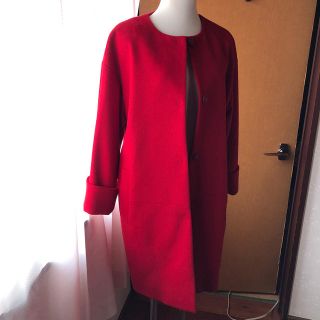 ボディドレッシングデラックス(BODY DRESSING Deluxe)の赤のコート　ボディドレッシングデラックス(ピーコート)