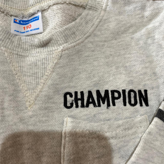 Champion(チャンピオン)のチャンピオン　トレーナー110 キッズ/ベビー/マタニティのキッズ服男の子用(90cm~)(Tシャツ/カットソー)の商品写真