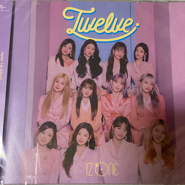 AKB48(エーケービーフォーティーエイト)の＊IZ*ONE Twelve WIZONE盤CD生写真付＊ エンタメ/ホビーのCD(K-POP/アジア)の商品写真