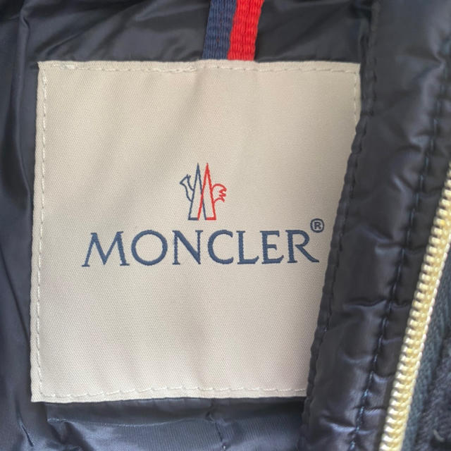 MONCLER(モンクレール)のモンクレール　ベビー　ダウンロンパース キッズ/ベビー/マタニティのベビー服(~85cm)(ロンパース)の商品写真