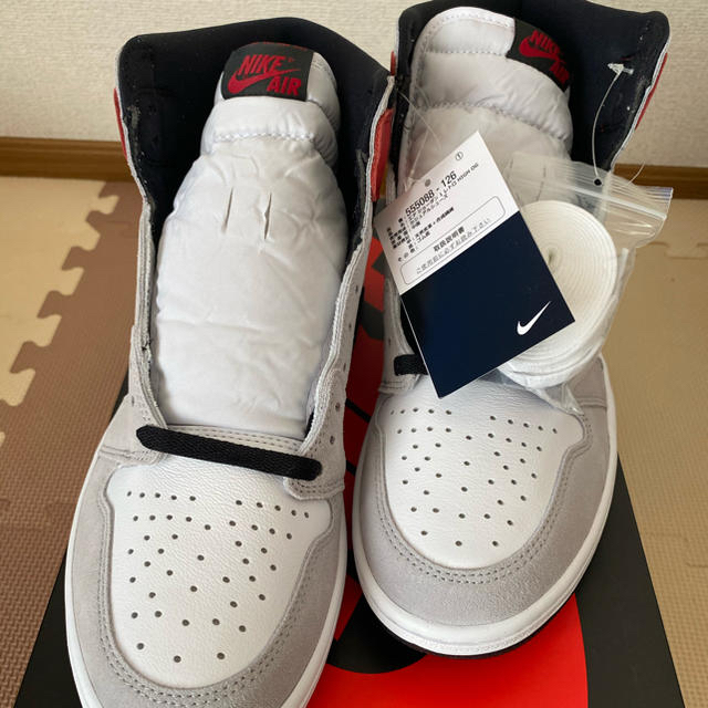 NIKE(ナイキ)のAIR JORDAN 1 SMOKE GREY 28.5cm メンズの靴/シューズ(スニーカー)の商品写真