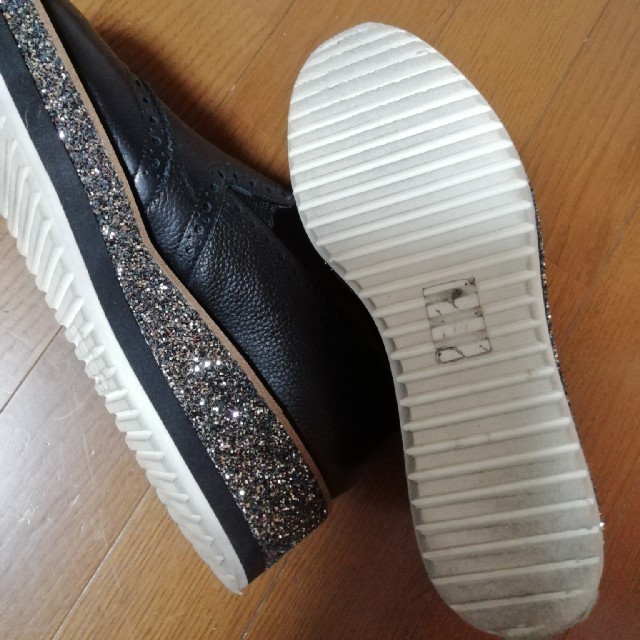 DIANA(ダイアナ)の☆ダイアナ靴　黒　底圧（ラメ） レディースの靴/シューズ(ローファー/革靴)の商品写真