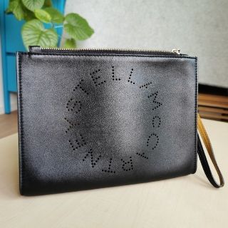 ステラマッカートニー(Stella McCartney)のStella McCartney 　ロゴクラッチバッグ/BLACK(クラッチバッグ)