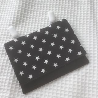 ハンドメイド●移動ポケット　ブラック星柄　撥水加工(外出用品)