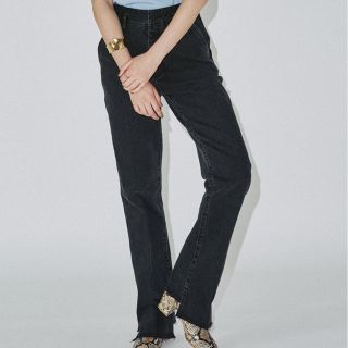 スピックアンドスパン(Spick & Span)のスピック&スパン 5 1/2 BEAUTY-LINE SLIT DENIM2(デニム/ジーンズ)