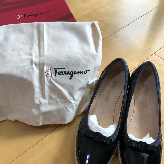 Ferragamo(フェラガモ)のハル様 ご専用です♡ Ferragamo フェラガモ エスパドリーユ おリボン レディースの靴/シューズ(バレエシューズ)の商品写真