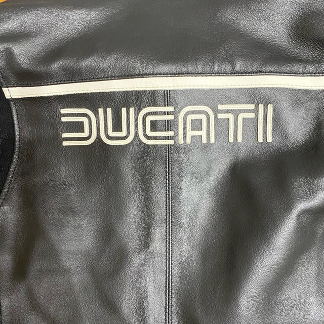 Ducati(ドゥカティ)の12万円ドゥカティ/レディースレザージャケット 自動車/バイクのバイク(装備/装具)の商品写真