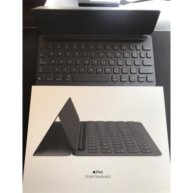 APPLE 10.5 INCH IPAD PRO SMART KEYBOARD-