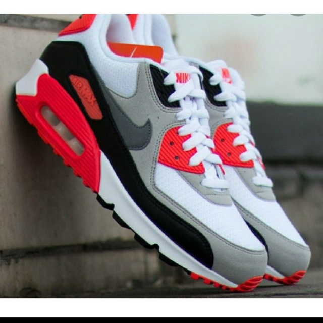 NIKE(ナイキ)のNIKE Air Max 3 OG infrared エアマックス90  メンズの靴/シューズ(スニーカー)の商品写真