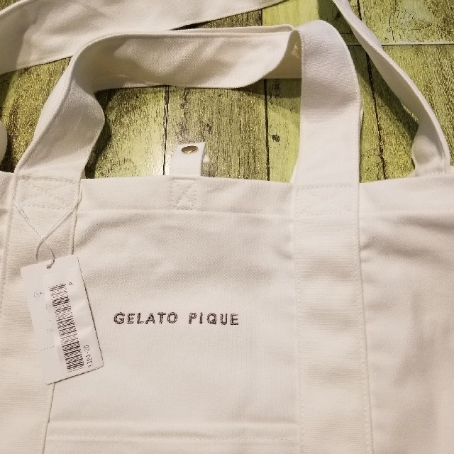 gelato pique(ジェラートピケ)の【naa♡様専用】【新品】ジェラートピケ2020年福袋プレミアムトートバッグ♡ レディースのバッグ(トートバッグ)の商品写真