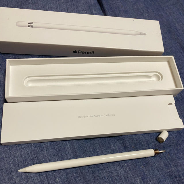 Apple(アップル)のiPad pencil スマホ/家電/カメラのPC/タブレット(PC周辺機器)の商品写真