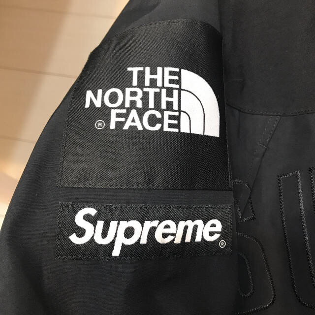 Supreme(シュプリーム)のSUPREME TNF Arc Logo Mountain Parka メンズのジャケット/アウター(マウンテンパーカー)の商品写真