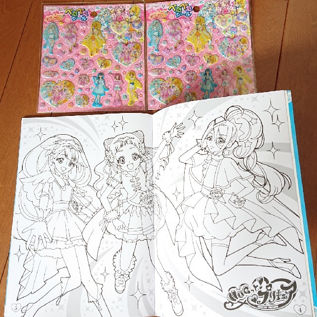 Sunstar 新品 Hugっと プリキュア ぬりえ シール セットの通販 By Maika S Shop サンスターならラクマ