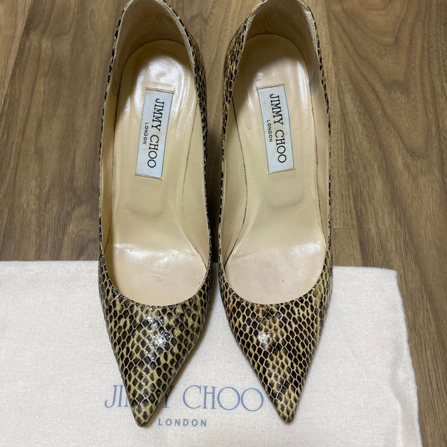 JIMMY CHOO(ジミーチュウ)のジミーチュウ　パイソン　ハイヒール レディースの靴/シューズ(ハイヒール/パンプス)の商品写真