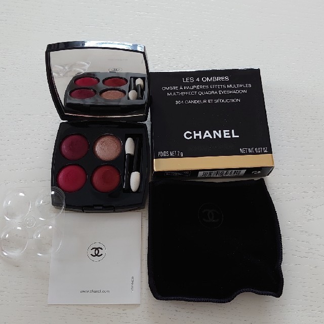 CHANEL(シャネル)の限定★シャネル★レ キャトル オンブル アイシャドウ 364 コスメ/美容のベースメイク/化粧品(アイシャドウ)の商品写真