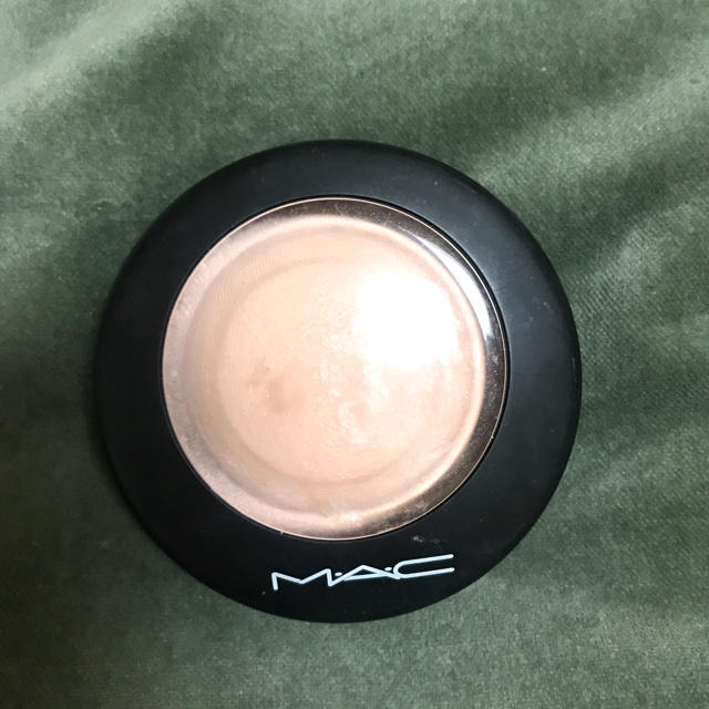 MAC(マック)のMACミネラライズスキンフィニッシュ ウォームローズ コスメ/美容のベースメイク/化粧品(フェイスパウダー)の商品写真