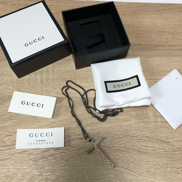 Gucci(グッチ)のGUCCI ネックレス メンズのアクセサリー(ネックレス)の商品写真