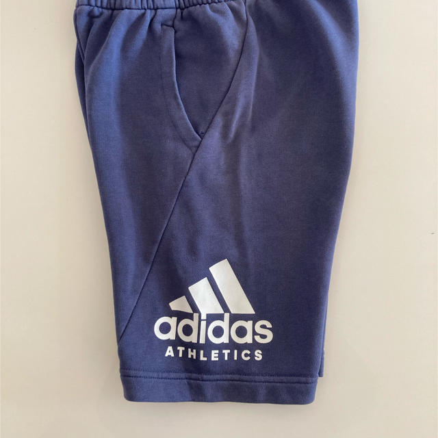 adidas(アディダス)のアディダス☆ハーフパンツ☆130☆ キッズ/ベビー/マタニティのキッズ服男の子用(90cm~)(パンツ/スパッツ)の商品写真