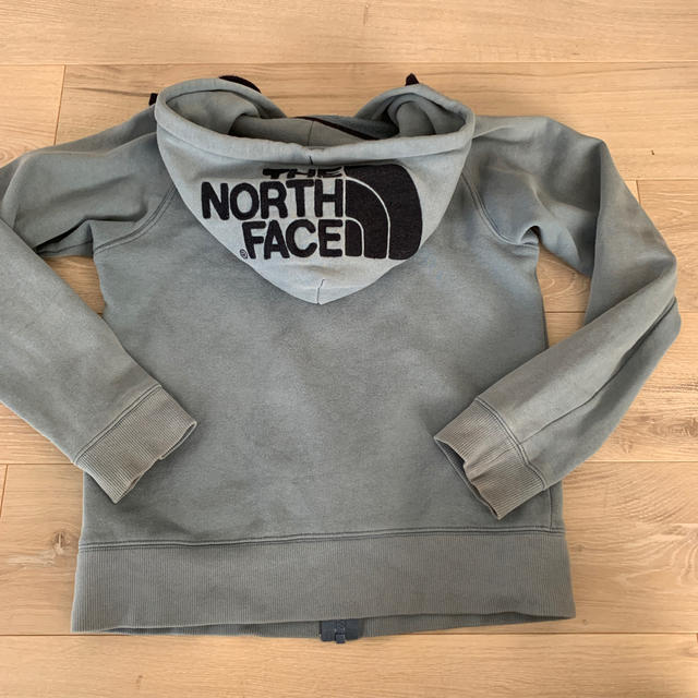 THE NORTH FACE(ザノースフェイス)のmamas様専用　NORTH FACE  レディースのトップス(パーカー)の商品写真