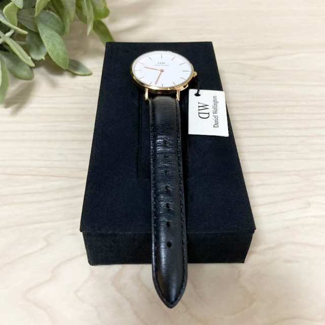 Daniel Wellington(ダニエルウェリントン)の《早い者勝ち》定価18000円 DanieWellington 32mm 腕時計 レディースのファッション小物(腕時計)の商品写真