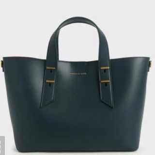 チャールズアンドキース(Charles and Keith)の新品　未開封　CHARLES&KEITH バッグ　スローチーバッグ(ハンドバッグ)